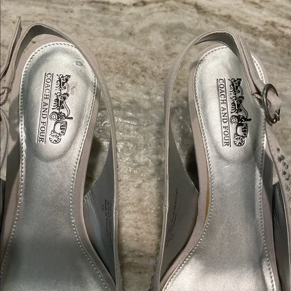 Coach and Four Women's Silver Slingback Heels - Picture 3 of 9